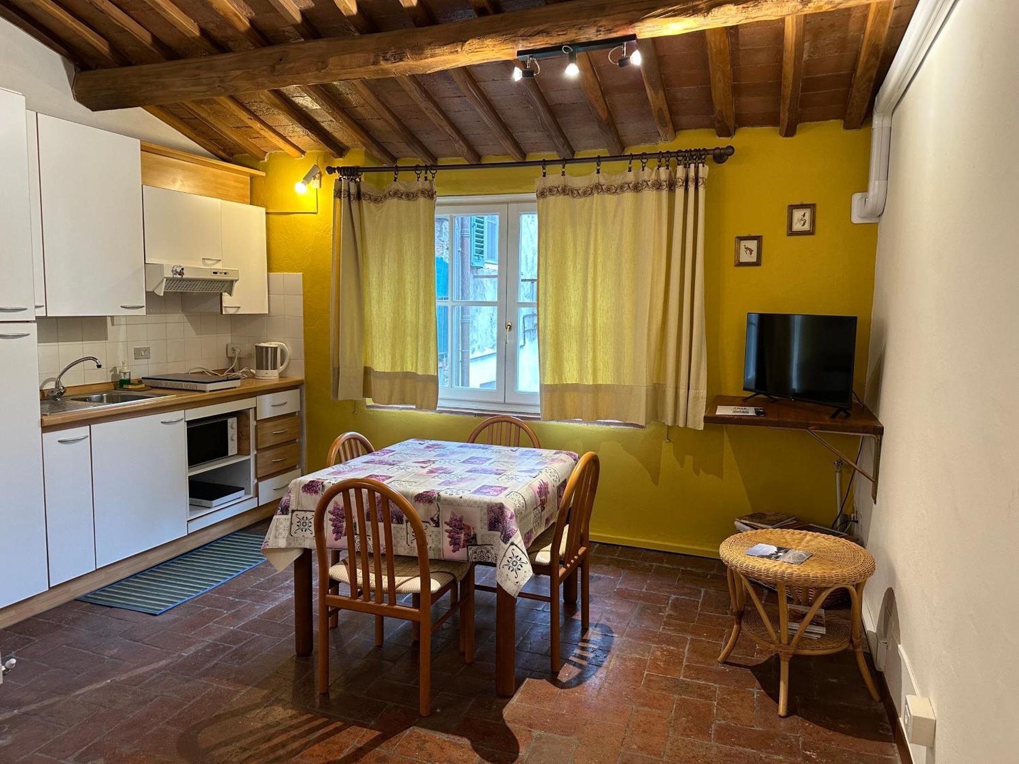 Nido Sui Tetti Di Lucca, Romantico E Centralissimo ภายนอก รูปภาพ