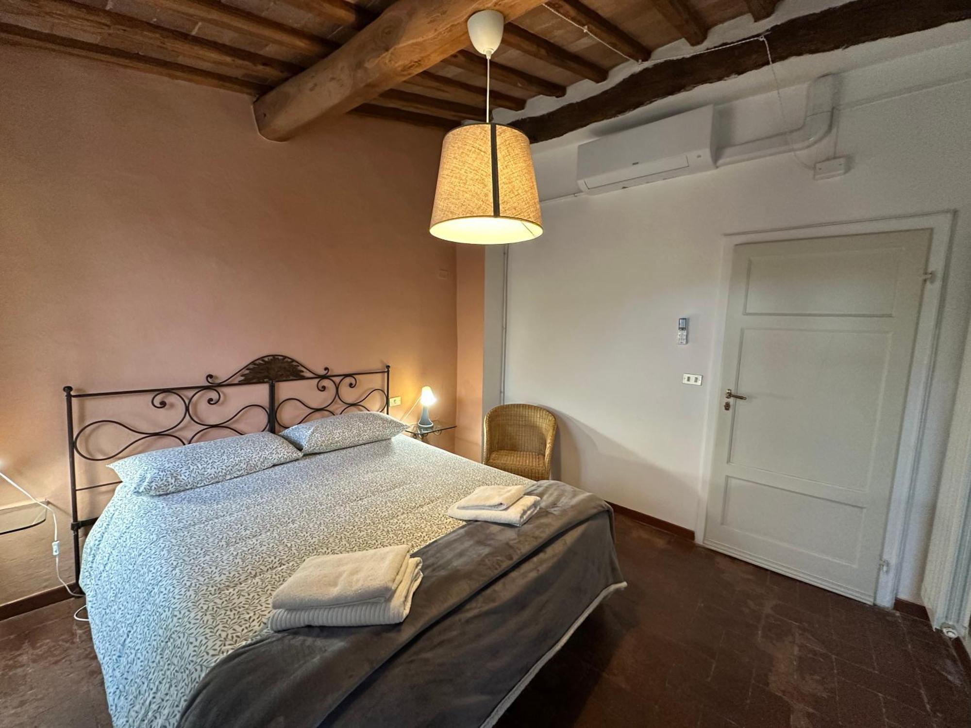 Nido Sui Tetti Di Lucca, Romantico E Centralissimo ภายนอก รูปภาพ